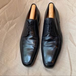 Santoni  Black Leather Lace-up Shoes